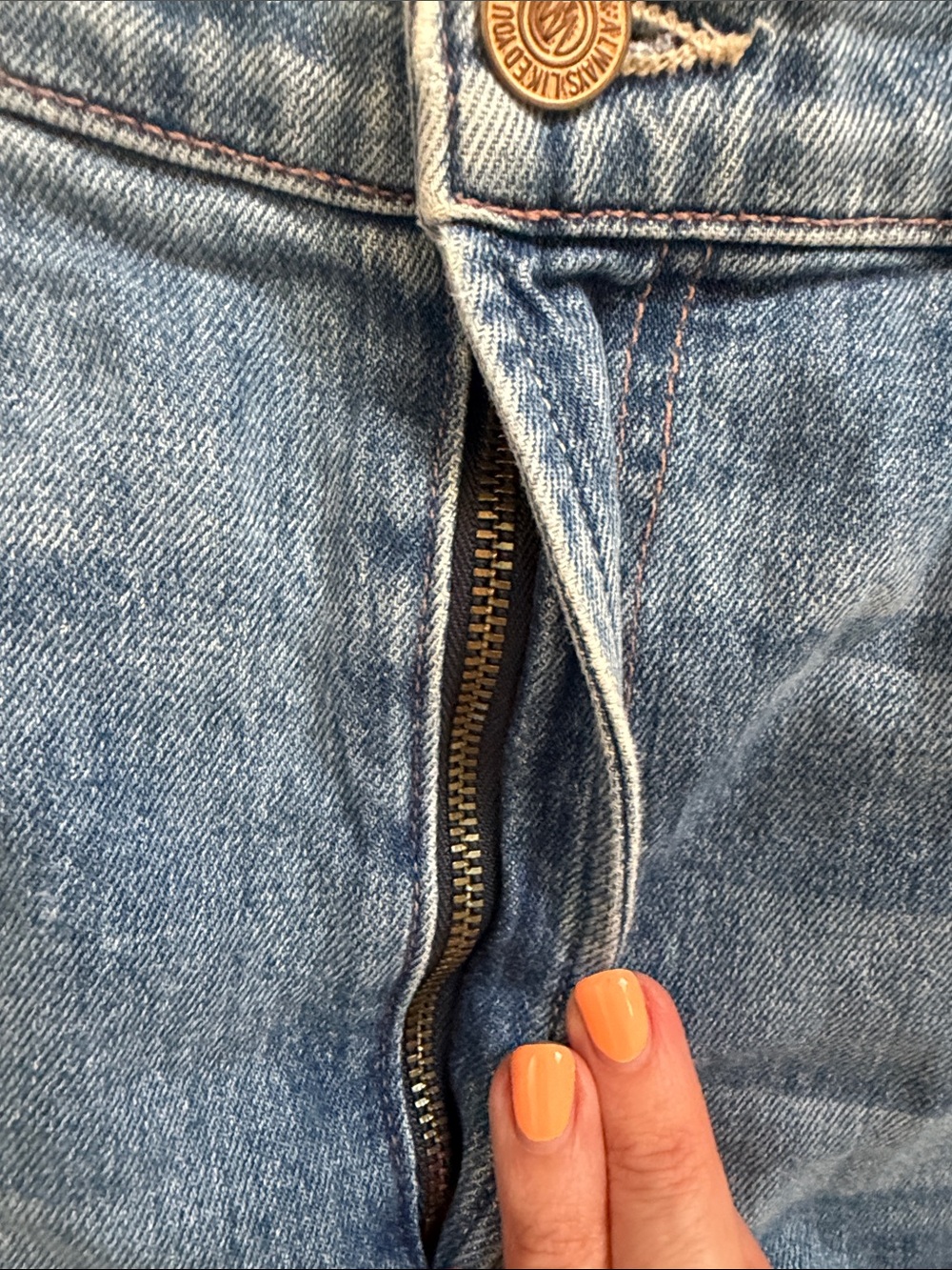 MOTHER High Waisted Rascal Ankle Snippet Jeans 31 - Picture 5 of 11